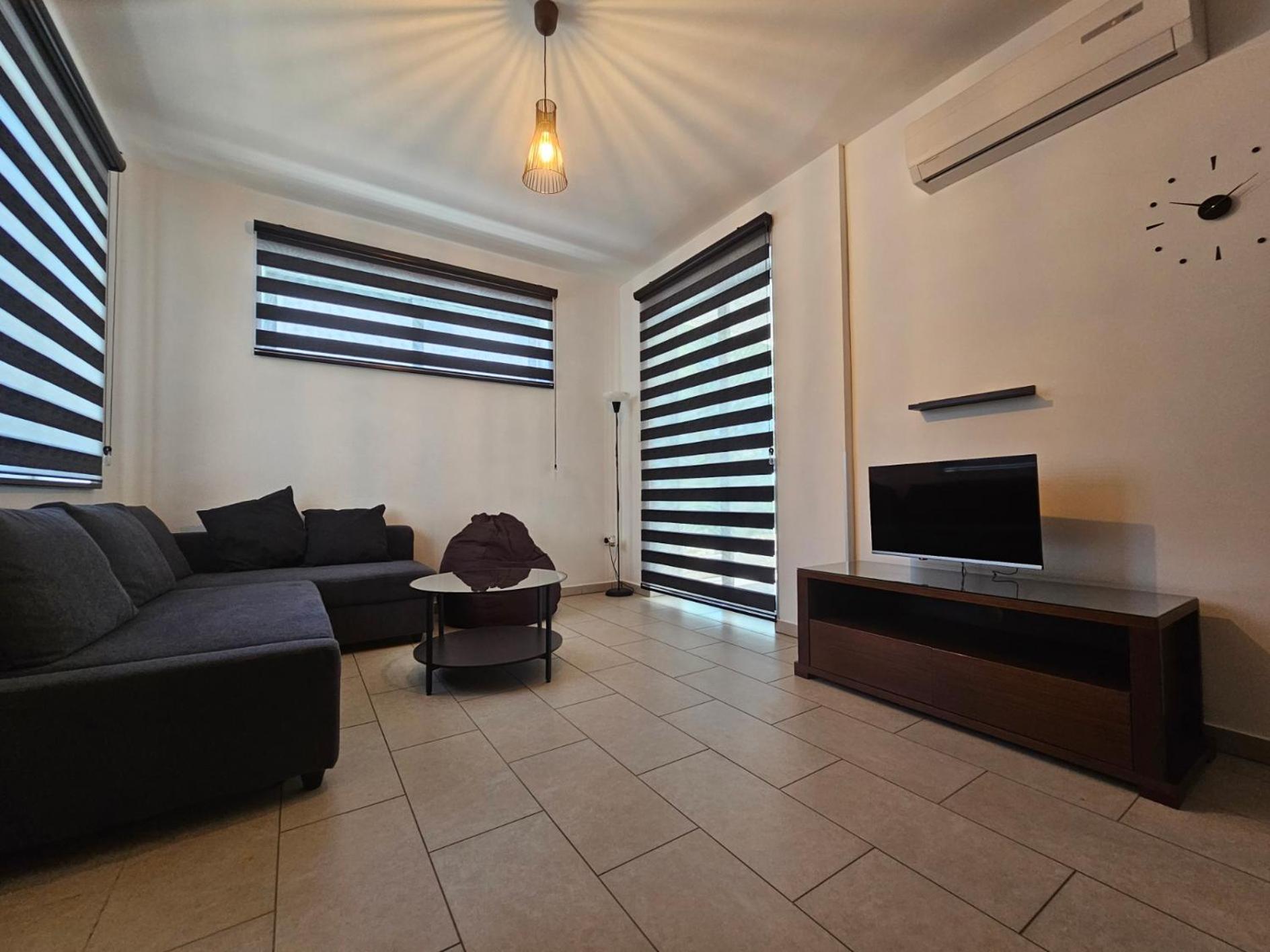 Nina Court Residence - University Of Cyprus - Aglantzia מראה חיצוני תמונה